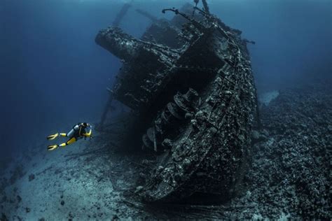 maritime law shipwrecks