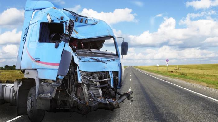 Big truck wreck attorney in usa