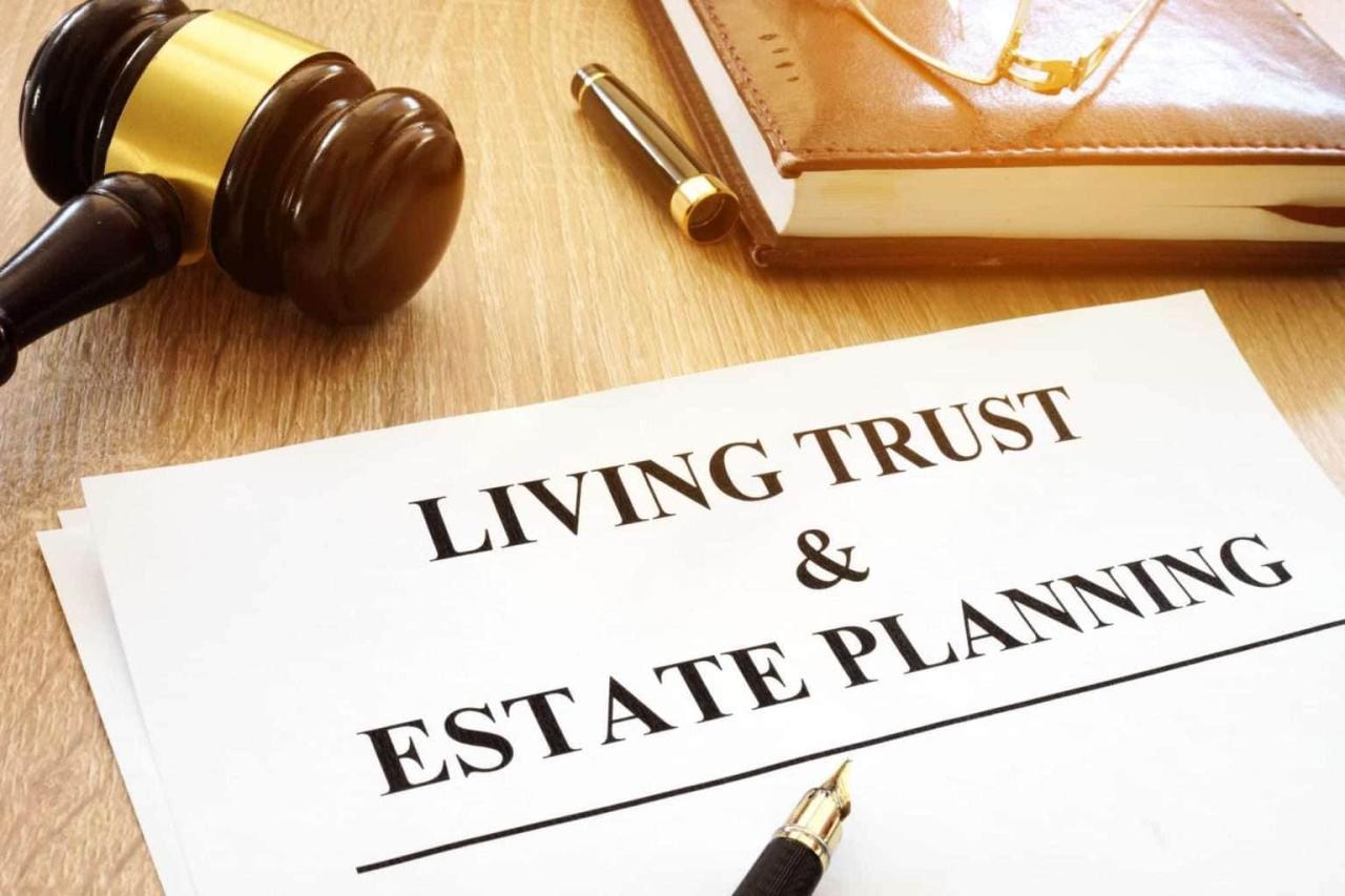 Estate trust lawyer