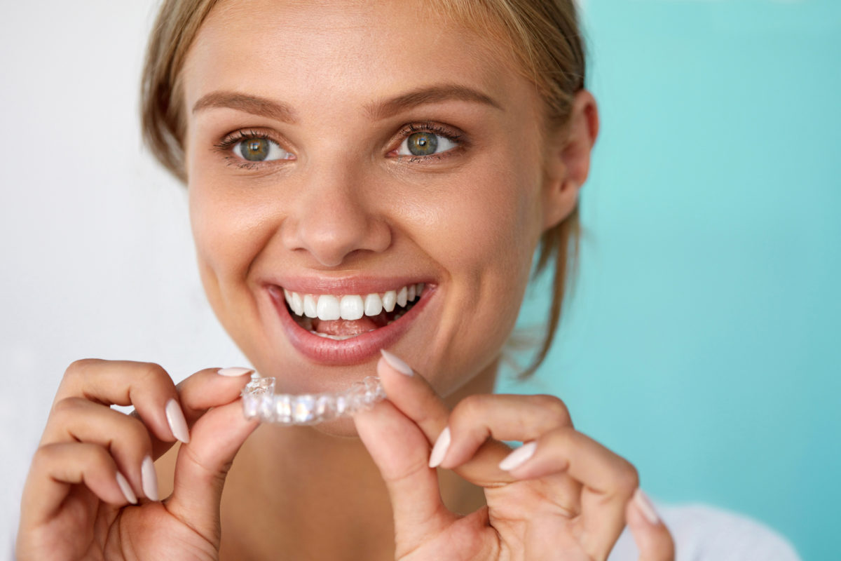 How to clean invisalign retainers